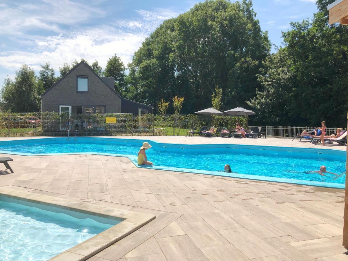 Chalet 579 Op Recreatiepark De Wielen Sint Maarten Eksteriør billede